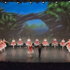 70445-PAQUITA-1 et 2-Sam